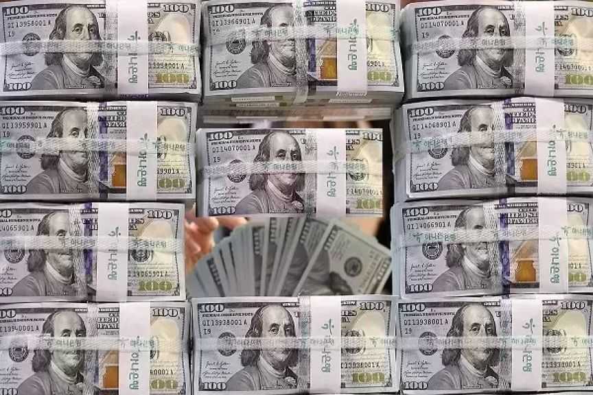 ضبط قضايا اتجار في النقد الأجنبي بقيمة 4 ملايين جنيه