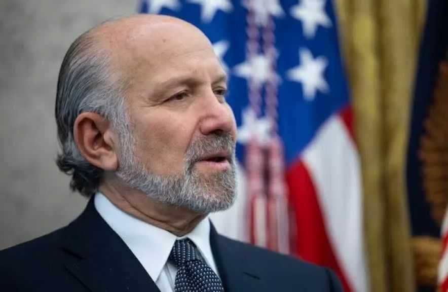 لوتنيك: على الولايات المتحدة التوقف عن استقبال المهاجرين متواضعي القدرات