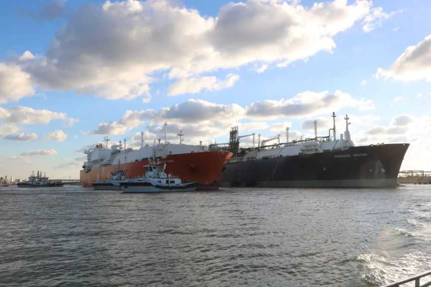 ميناء دمياط يستقبل 69017 طن من الغاز المسال