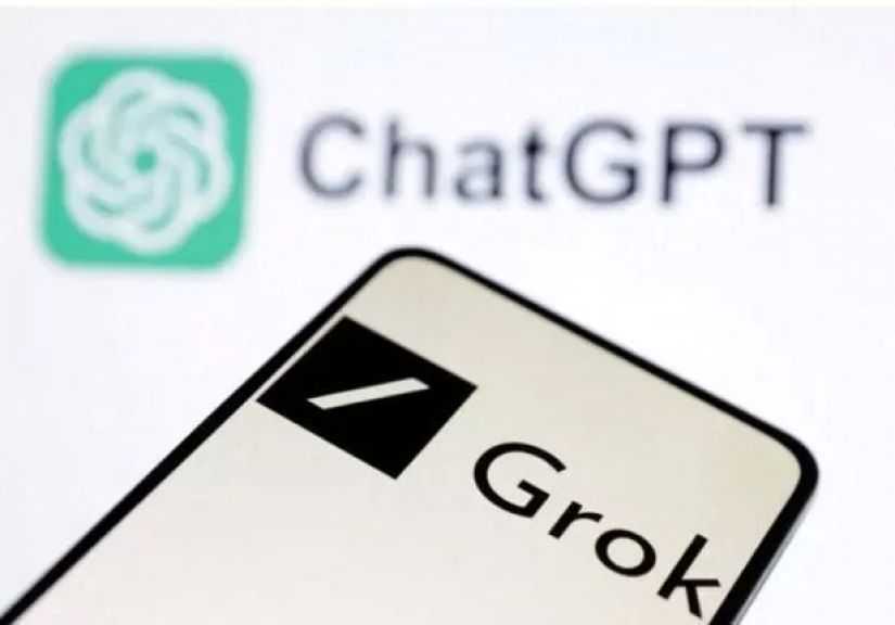 السلفادور تعتزم استخدام روبوت الدردشة جروك في المدارس الحكومية