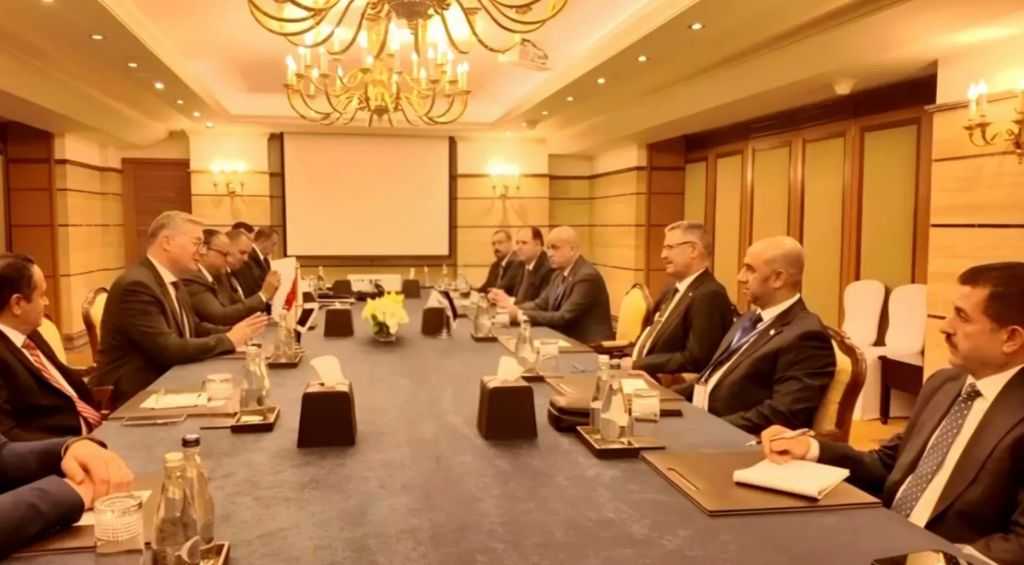 مصر والعراق تبحثان تبادل الخبرات في مجالات التكرير ومعالجة الغاز المصاحب