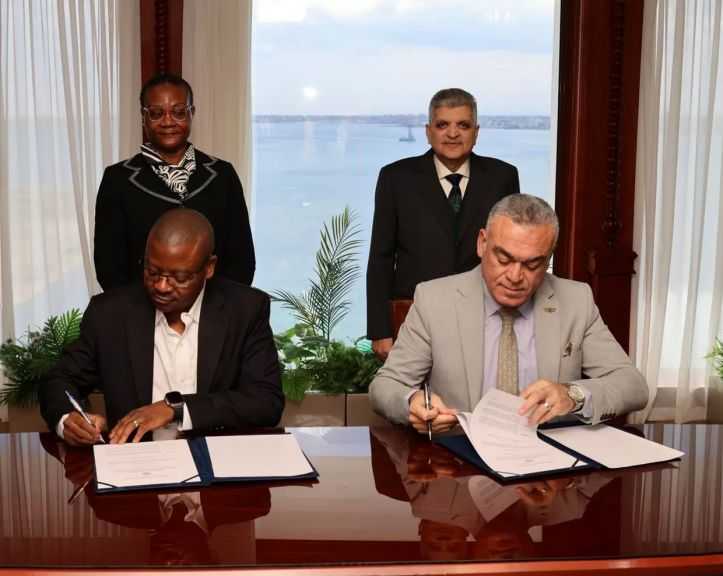 ”قناة السويس” و”المواني الناميبية” تُوقعان مذكرة تفاهم للتعاون في أعمال الإنشاءات البحرية