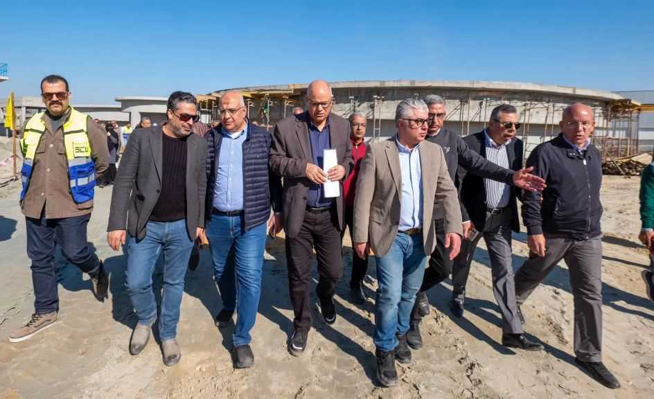 استثمارات 1.3 مليار دولار.. ”جمال الدين” يتفقد منطقة القنطرة غرب استعدادًا لافتتاح المشروعات مطلع 2026| صور