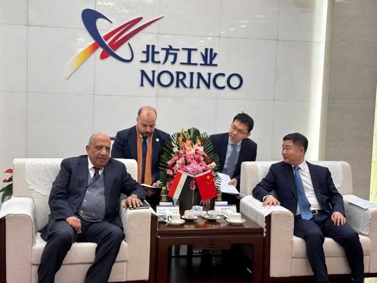 وزير الكهرباء يستهل زيارته إلى الصين بلقاء رئيس مجموعة نورينكو لبحث التعاون المشترك