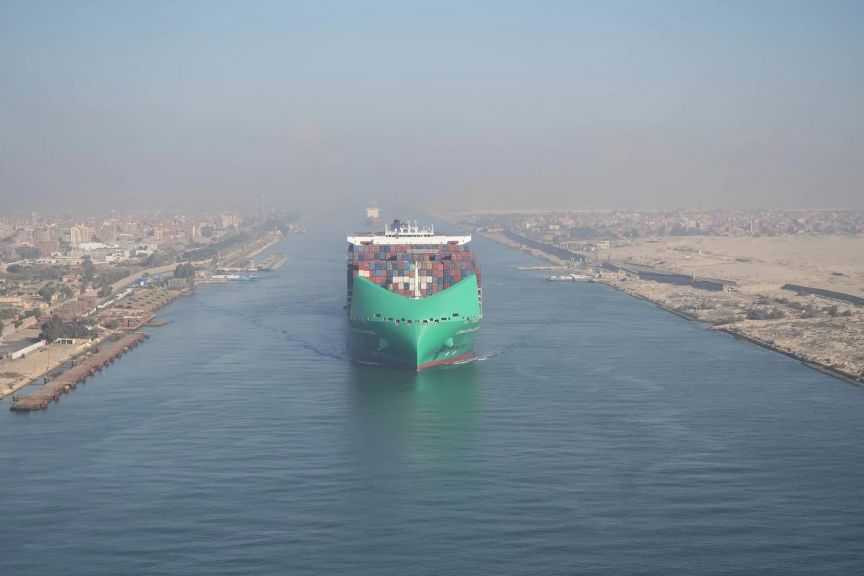 ”ربيع”: قناة السويس ستصل إلى معدلات الملاحة الطبيعية خلال النصف الثاني من 2026
