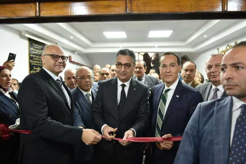 وزير التموين يفتتح مكتب السجل التجاري المميز بالغرفة التجارية في بنها| صور