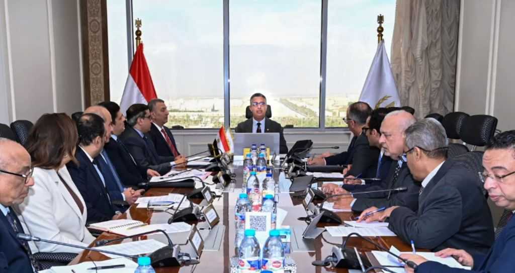 وزير التموين يؤكد على ضرورة الاهتمام بجودة الدقيق المستخدم في إنتاج رغيف الخبز المدعم