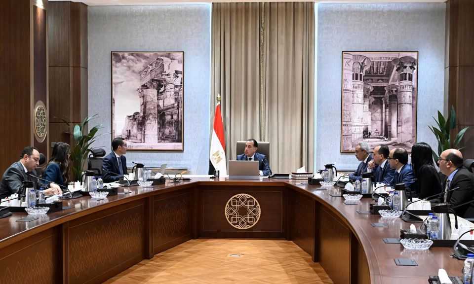 رئيس الوزراء يُتابع موقف الأصول التي نقلت ملكيتها لصندوق مصر السيادي