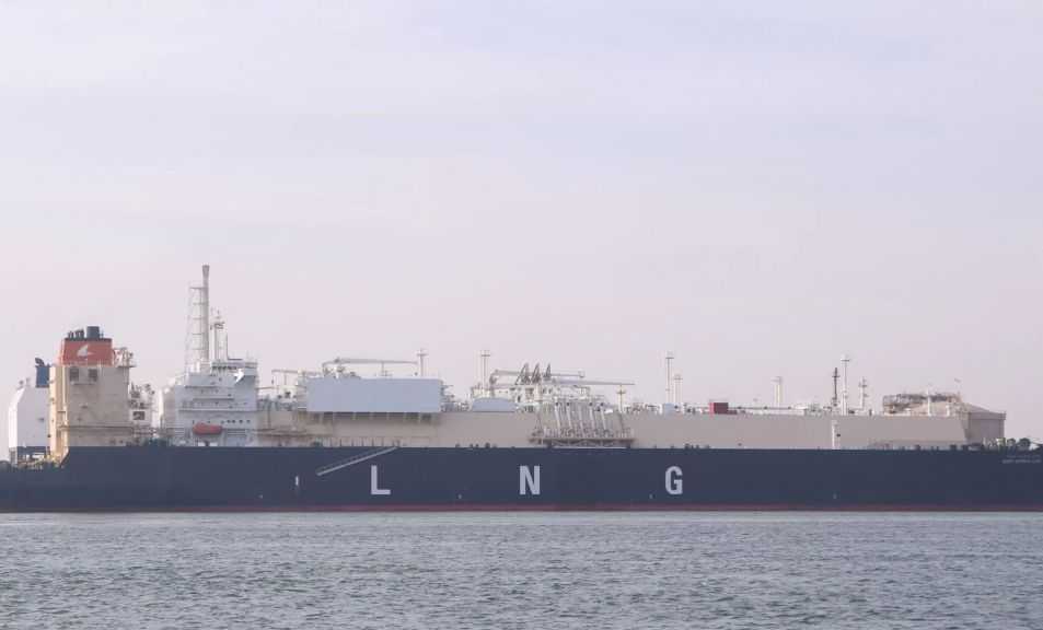 ميناء دمياط يستقبل 65.4 ألف طن غاز مسال و13.2 ألف طن ذرة