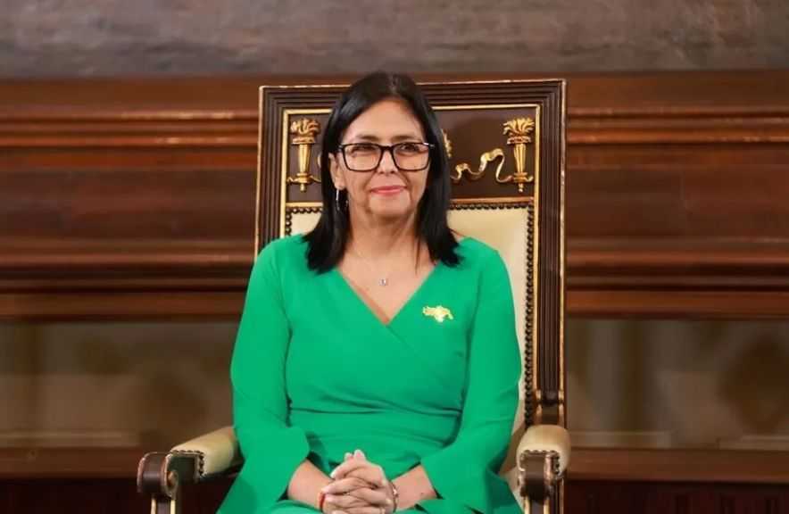 الرئيسة الفنزويلية: نحن لسنا خاضعين للولايات المتحدة