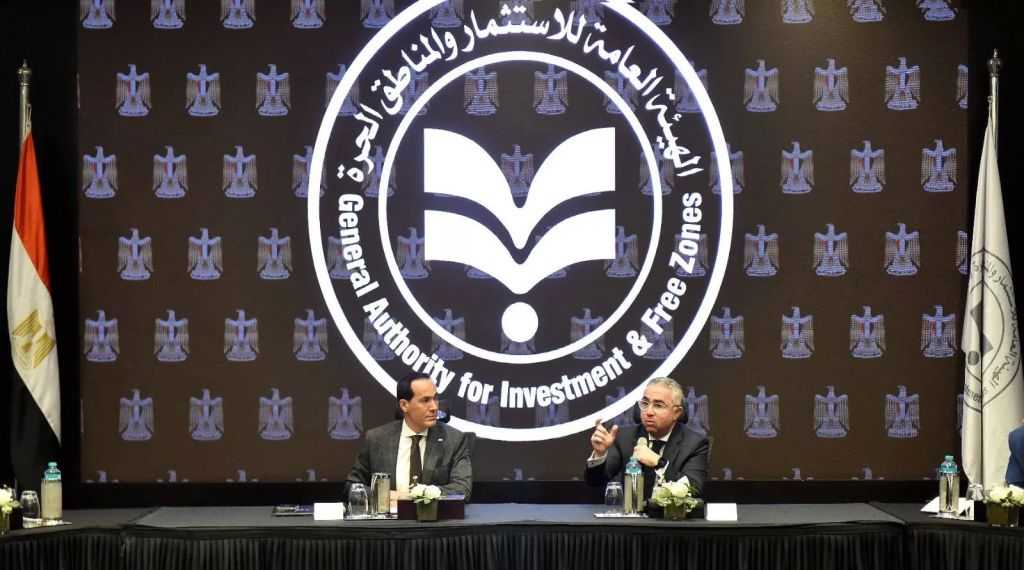 ”الاستثمار” و”التجارة الداخلية” يبحثان حل مشاكل المستثمرين المتعلقة بإجراءات السجل التجاري وشهادة عدم الالتباس