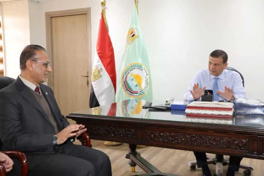 وزير الزراعة: نُولي اهتمامًا فائقًا بمكافحة الجراد لحماية الرقعة الزراعية وتأمين الغذاء