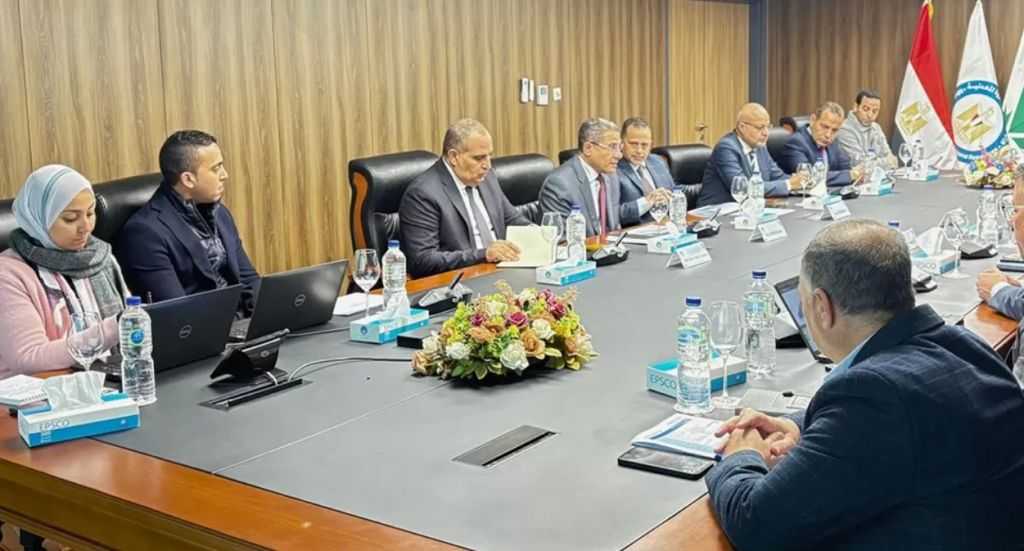 ”الفرعونية للبترول”: وضع بئر تنموي على الإنتاج خلال الربع الثالث بمعدل 40 مليون قدم مكعب غاز يوميًا