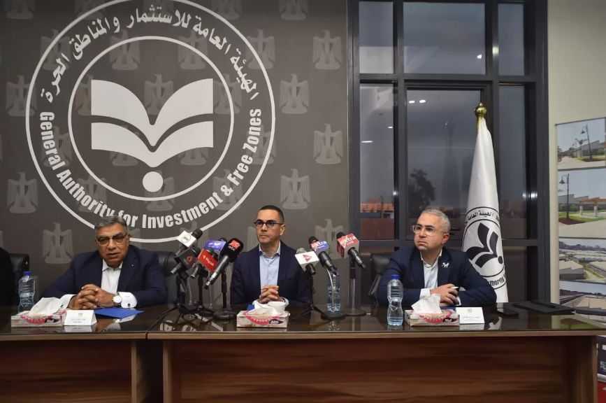 وزير الاستثمار: إطلاق منصة مصر التجارية خلال أسابيع بالتعاون مع مركز المعلومات