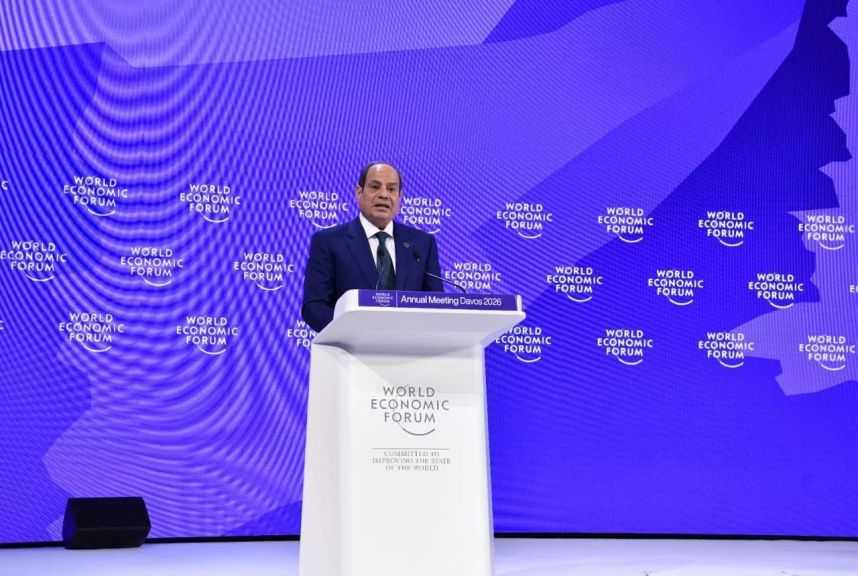 الرئيس السيسي: الدولة تحرص على توفير حوافز وتسهيلات لقطاعات الطاقة والسيارات والدواء والاتصالات