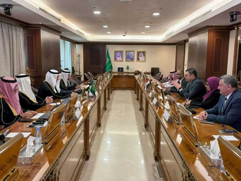 مصر والسعودية تبحثان تعزيز التعاون بمجال مياه الشرب والتحلية