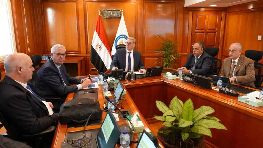 شراكة استراتيجية بين إنبي وبتروجت و”تكنيب إنرجيز” لتنفيذ أعمال المشروعات البترولية داخل مصر وخارجها