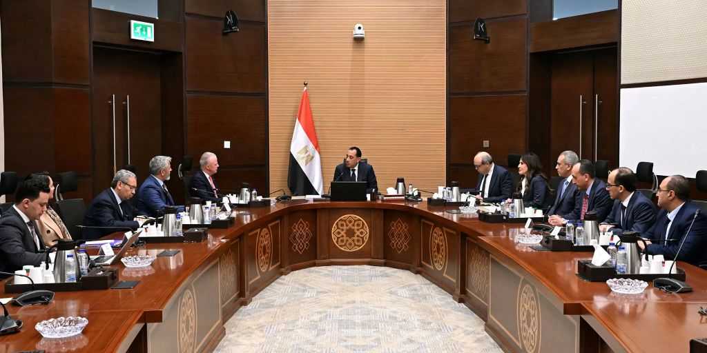 رئيس الوزراء: نرغب في إضافة المزيد من طائرات ”بوينج” إلى أسطول مصر للطيران