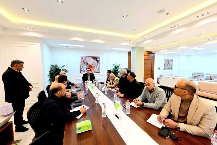 وزير الإسكان يتابع تنفيذ الوحدات السكنية والمشروعات التنموية بحدائق أكتوبر