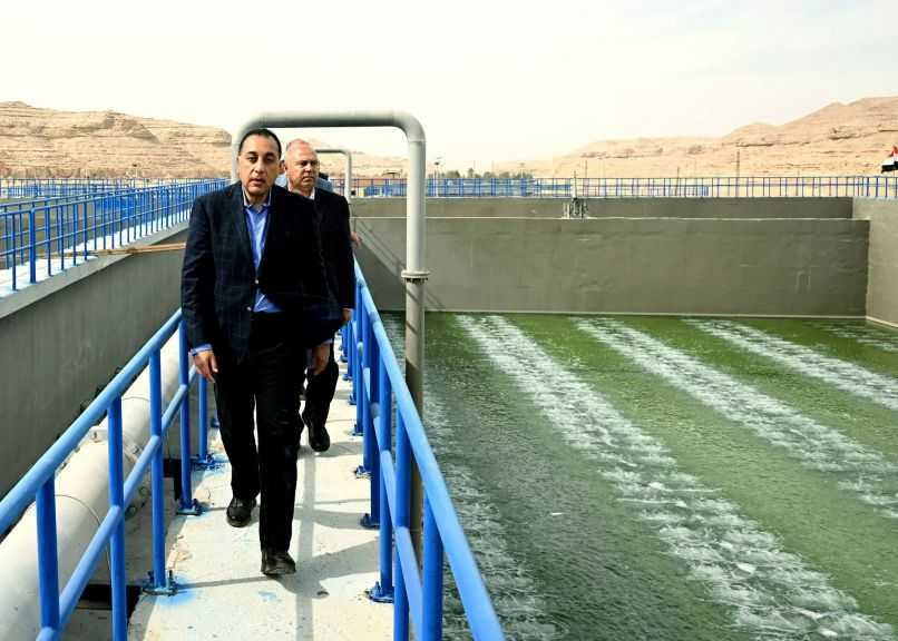 ضمن ”حياة كريمة”.. رئيس الوزراء يتفقد مشروع محطة معالجة صرف الصحي بالمنيا