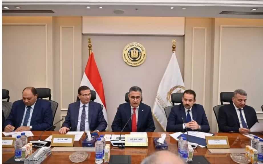 الحكومة تدرس إدراج السكر بالبورصة السلعية لضبط الأسواق