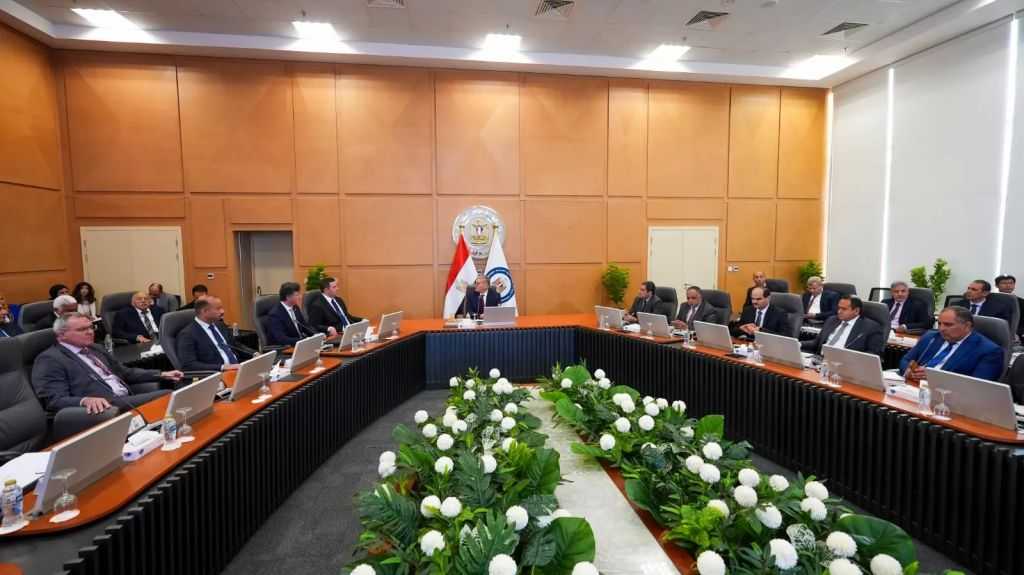 وزير البترول يُناقش مع الشركات الأجنبية خطة تكثيف أنشطة البحث والاستكشاف والإنتاج