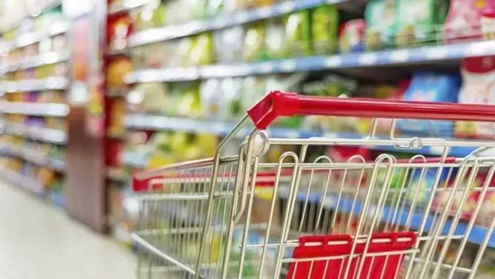 البنك المركزي يستعرض أسباب ارتفاع معدل التضخم الأساسي إلى 14% في مارس الماضي