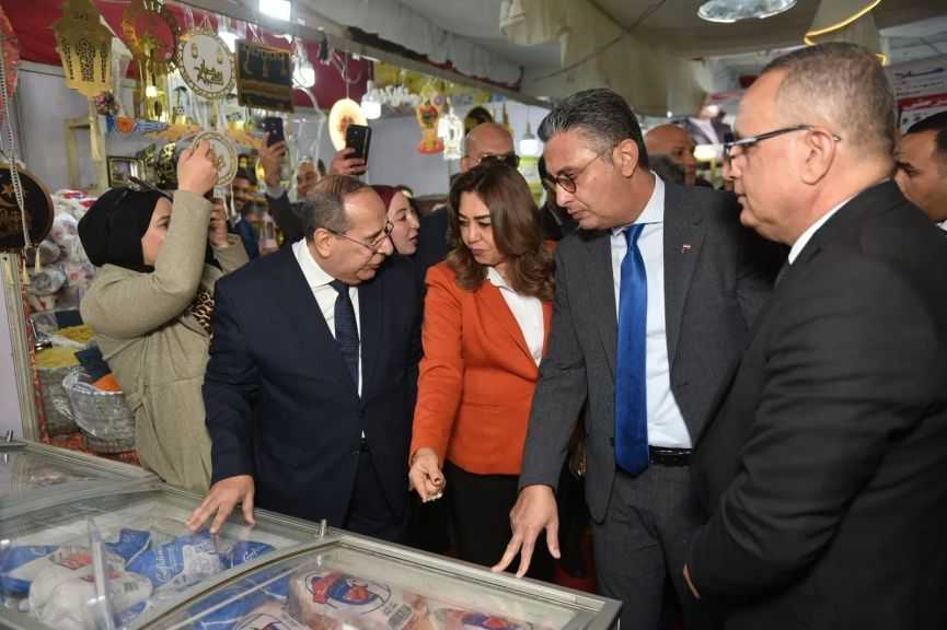 تضم معرضًا لـ”أهلا رمضان”.. وزيرا التموين والتنمية المحلية يفتتحان عدد من المشروعات التنموية والخدمية بالدقهلية| صور