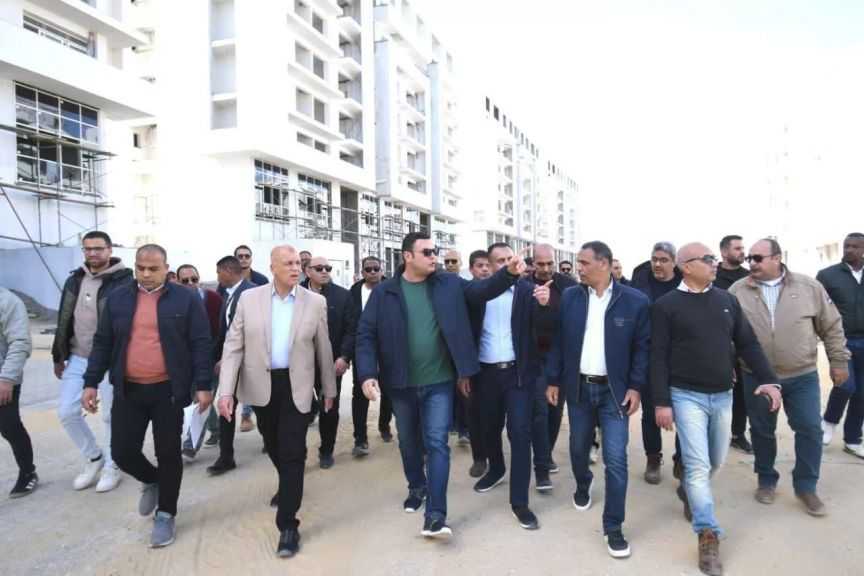 وزير الإسكان يتفقد كومباوند ”مزارين” بالعلمين الجديدة| صور