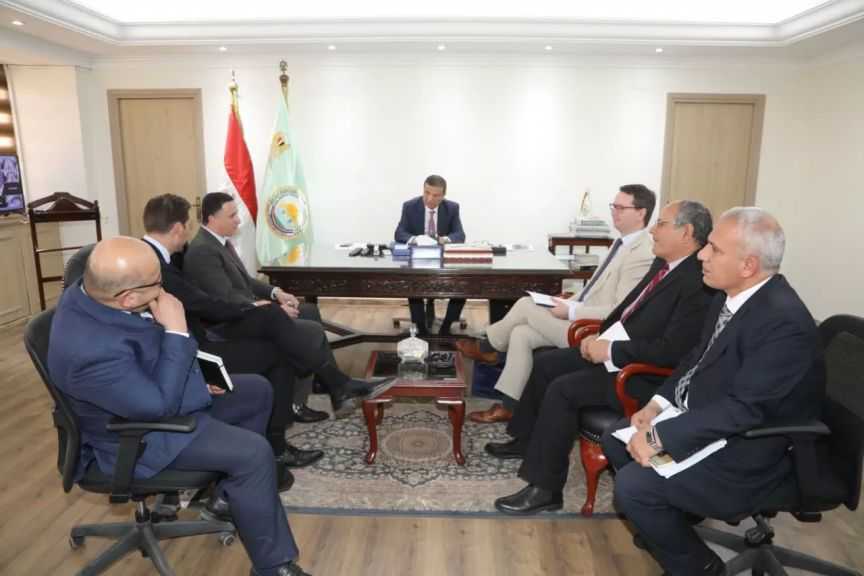وزير الزراعة يُناقش مع ”باير” العالمية تطوير تقنيات المحاصيل لاستدامة الإنتاج