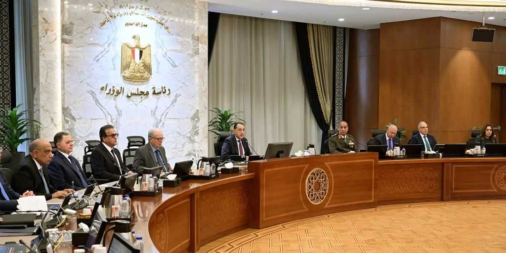 ”مدبولي” يترأس أول اجتماع للحكومة بتشكيلها الجديد