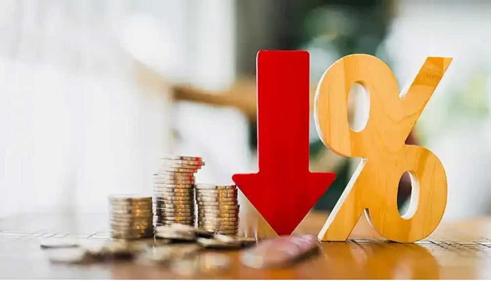 عائد الشهادات الادخارية متغيرة العائد ينخفض 1% بعد قرار المركزي