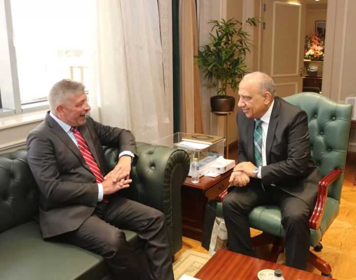 وزير الكهرباء يستقبل سفير الدانمارك بالقاهرة لبحث التعاون والفرص الاستثمارية يمجالات الطاقات المتجددة