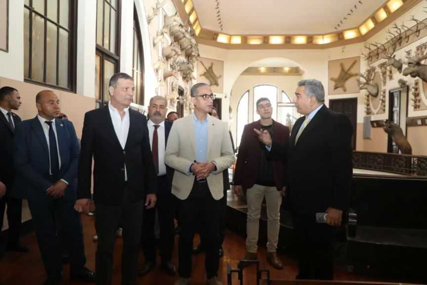 وزير الزراعة ومحافظ الجيزة يتفقدان أعمال تطوير المتحف الزراعي