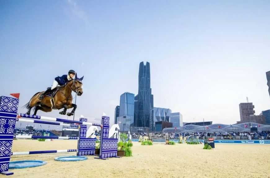 ”الزراعة” تشرف على تقديم الرعاية البيطرية لجولة مصر من بطولة ”لونجين” العالمية للفروسية