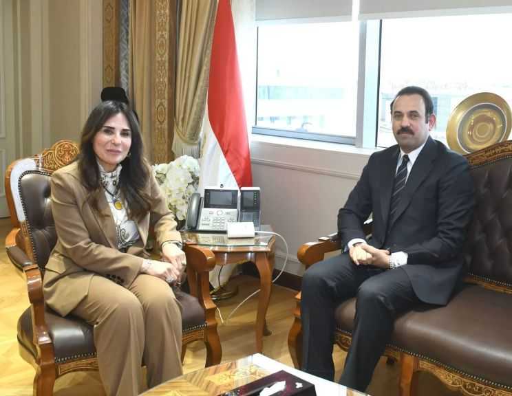 وزيرة الإسكان تُناقش مع ”مستقبل مصر” إدارة وصيانة وتشغيل المرافق بالمدن الجديدة