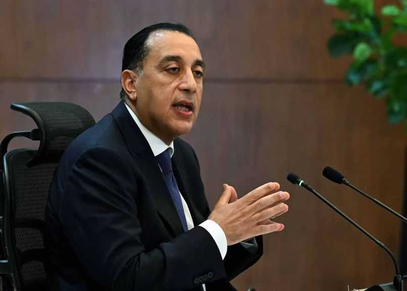 رئيس الوزراء: لا توجد لدينا أزمة دولارية.. والبنك المركزي يتحرك بمرونة كاملة لتلبية متطلبات السوق