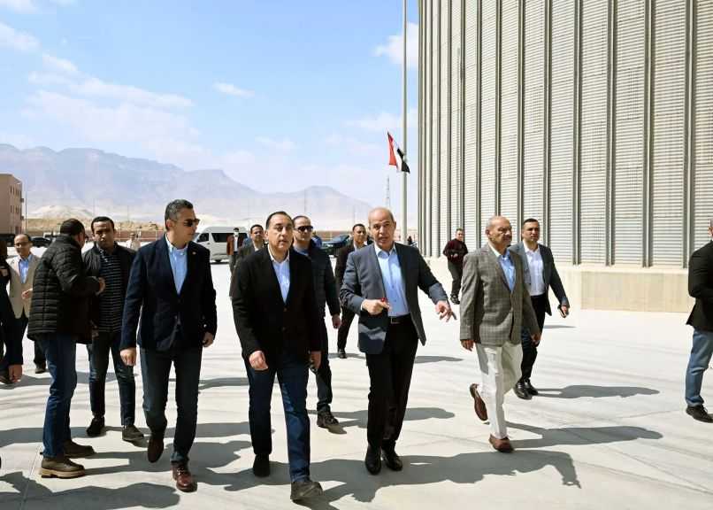 رئيس الوزراء: الدولة نجحت في بناء منظومة متطورة لتخزين الحبوب تعتمد على أحدث التكنولوجيا العالمية