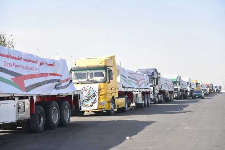 ”التموين” تُطلق القافلة 16 من المساعدات الإغاثية العاجلة إلى قطاع غزة| صور