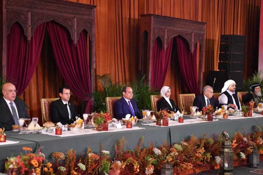 الرئيس السيسي: وجهت الحكومة بالإسراع في إطلاق حزمة اجتماعية جديدة.. ونحرص على تجنب رفع الأسعار