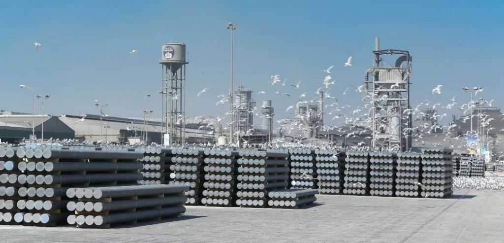 ألومنيوم البحرين توقف 19% من قدرتها الإنتاجية بسبب اضطرابات مضيق هرمز