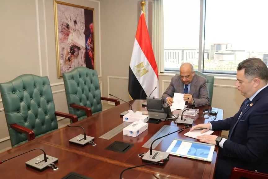 وزير الكهرباء يجتمع برئيس هيئة المحطات النووية للوقوف على مستجدات تنفيذ مشروع محطة الضبعة النووية