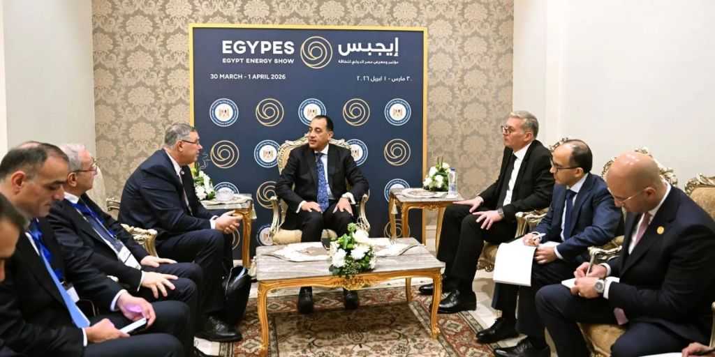 رئيس الوزراء يُناقش مع ”توتال إنرجيز” زيادة معدلات إنتاج الغاز الطبيعي والتعاون الإقليمي