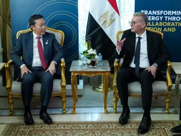 وزير البترول يُناقش مع بي بي خطط التوسع في استكشاف وإنتاج الغاز الطبيعي