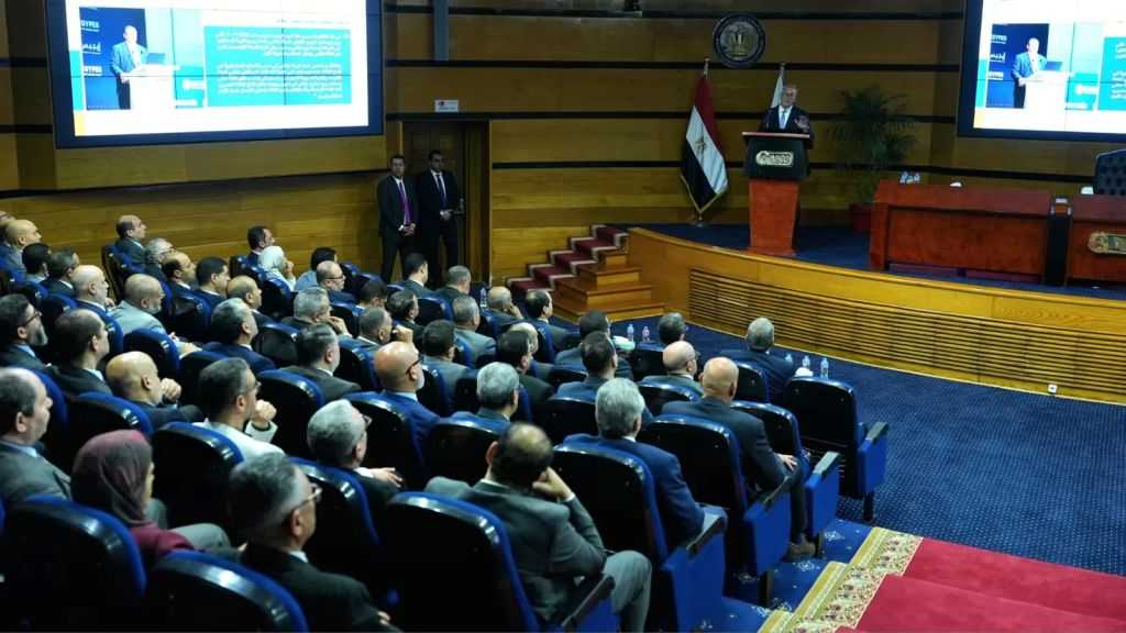 وزير البترول: نواصل الجهود لزيادة الإنتاج قبل حلول الصيف لخفض الفاتورة الاستيرادية