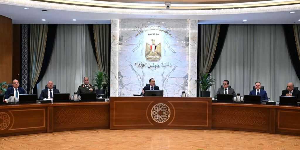 رئيس الوزراء: توجيهات رئاسية بضبط السوق لتقادي علاء الأسعار أو المضاربات