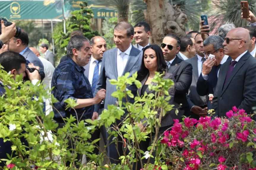 وزيرا الزراعة يفتتحان معرض زهور الربيع و”تراثنا”.. ومد الفاعليات حتى نهاية مايو| صور