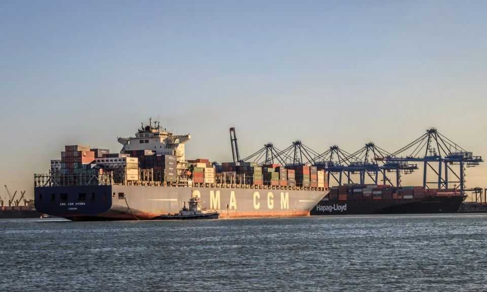 تضم ذرة وقمح وصويا.. ميناء دمياط يستقبل 67737 طنًا من البضائع