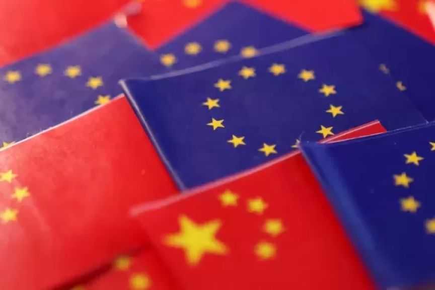 بكين تهدد أوروبا بإجراءات مضادة رداً على قانون الصناعة الجديد