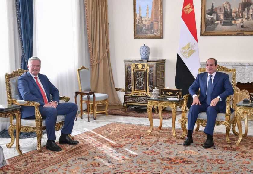 الرئيس السيسي: الدولة أولت البعد الاجتماعي اهتمامًا كبيرًا في مسار الإصلاح الاقتصادي